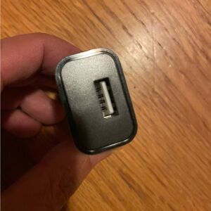 Black USB Wall Charger